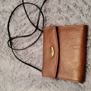 Vintage Capezio crossbody wallet